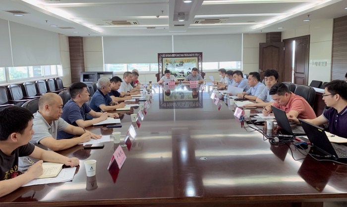 1597024317758951.jpg 杜總率隊(duì)參加西管局會(huì)議_副本.jpg